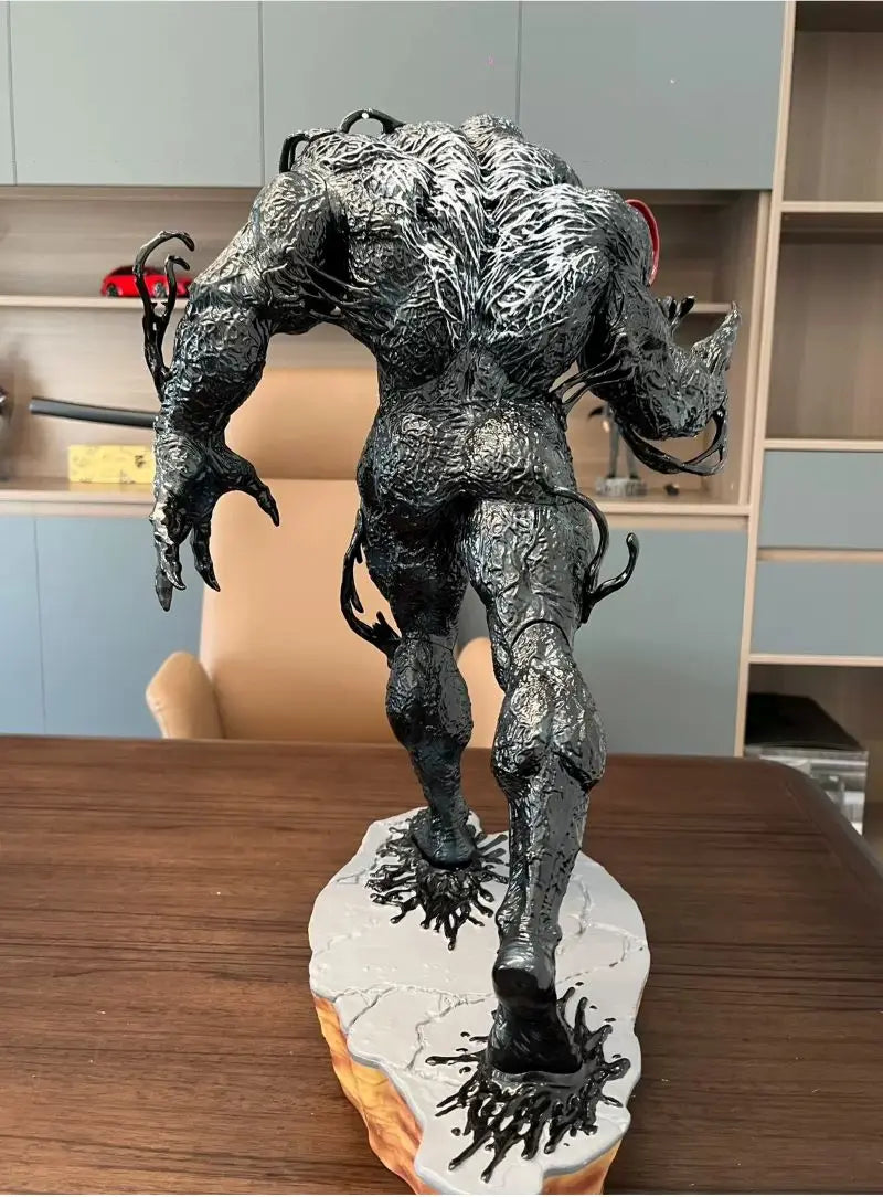 Figura de Acción de Venom - Serie Legends (30 cm, PVC, Colección GK)