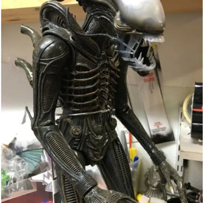 Figura Coleccionable NECA Alien Big Chap - Edición 40º Aniversario