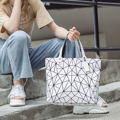 Bolsos Grandes para Mujer - Diseño Geométrico de Lujo