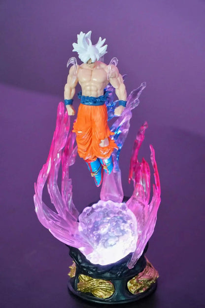 Figura de Dragon Ball Son Goku Ultra Instinto